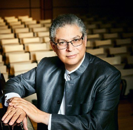 Леонель Моралес